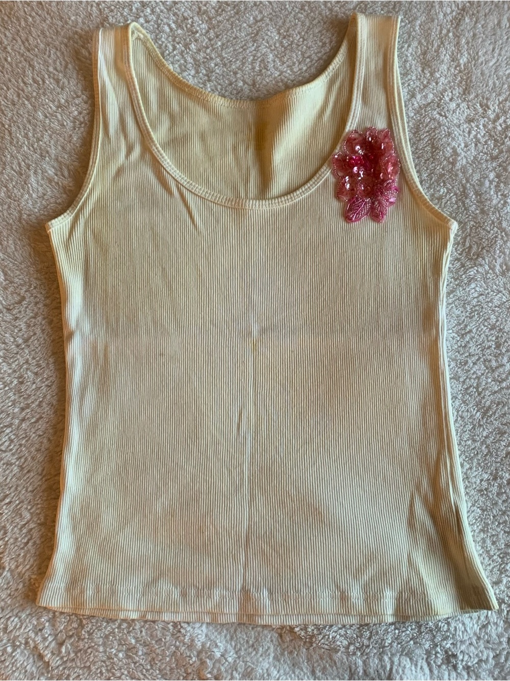 Y2K Style Ribbed Tank Top with Pink Floral Applique